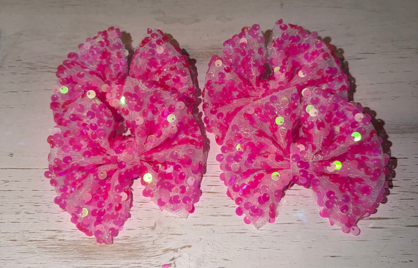 4in Neon Pink Circle Piggies