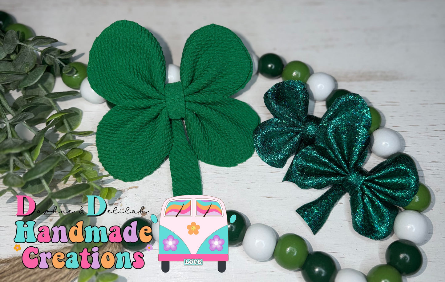 Clover Bows 🍀