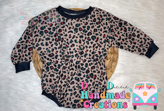 Christmas Cheetah Oversized Rompers