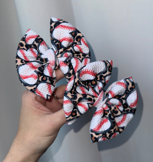 4in Clip Piggies